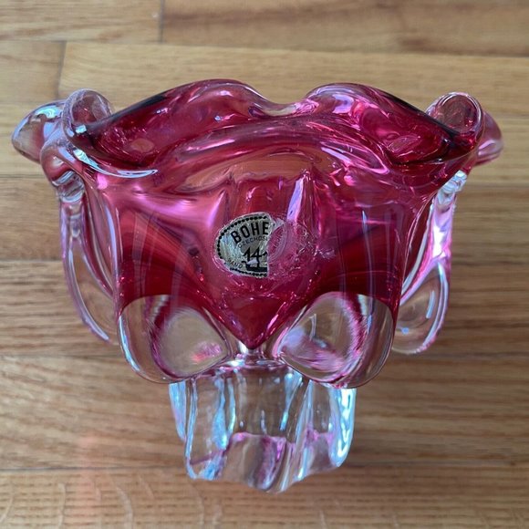 Bohemian Hand Cut Raspberry Glass Art Table Design Easter Boho Vase Home Decor - Picture 3 of 3
